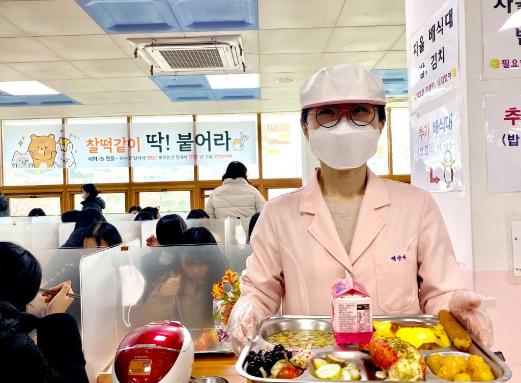 세화급식03-영양사.jpg